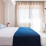 Oda ve Kahvaltı Politeama Luxury Palermo