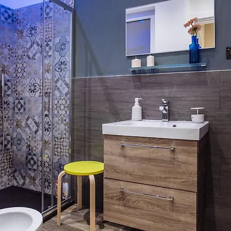 Politeama Luxury 4* Палермо