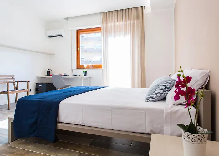 Politeama Luxury Bed and breakfast 4*