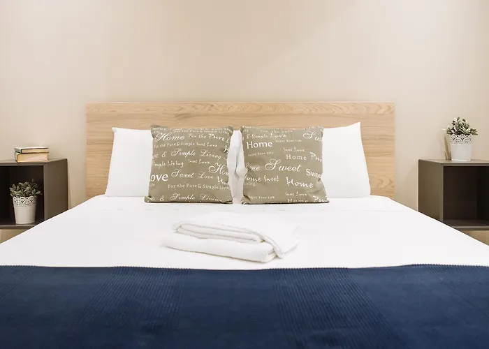 Politeama Luxury Bed and breakfast 4*