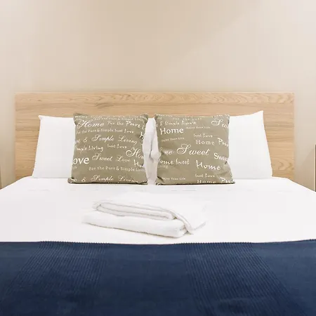 Politeama Luxury Bed and breakfast 4*